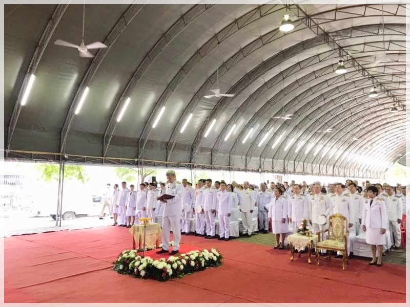 ﻿ สำนักงานบังคับคดีจังหวัดนครปฐม ร่วมวางพวงมาลาถวายราชสักการะ 